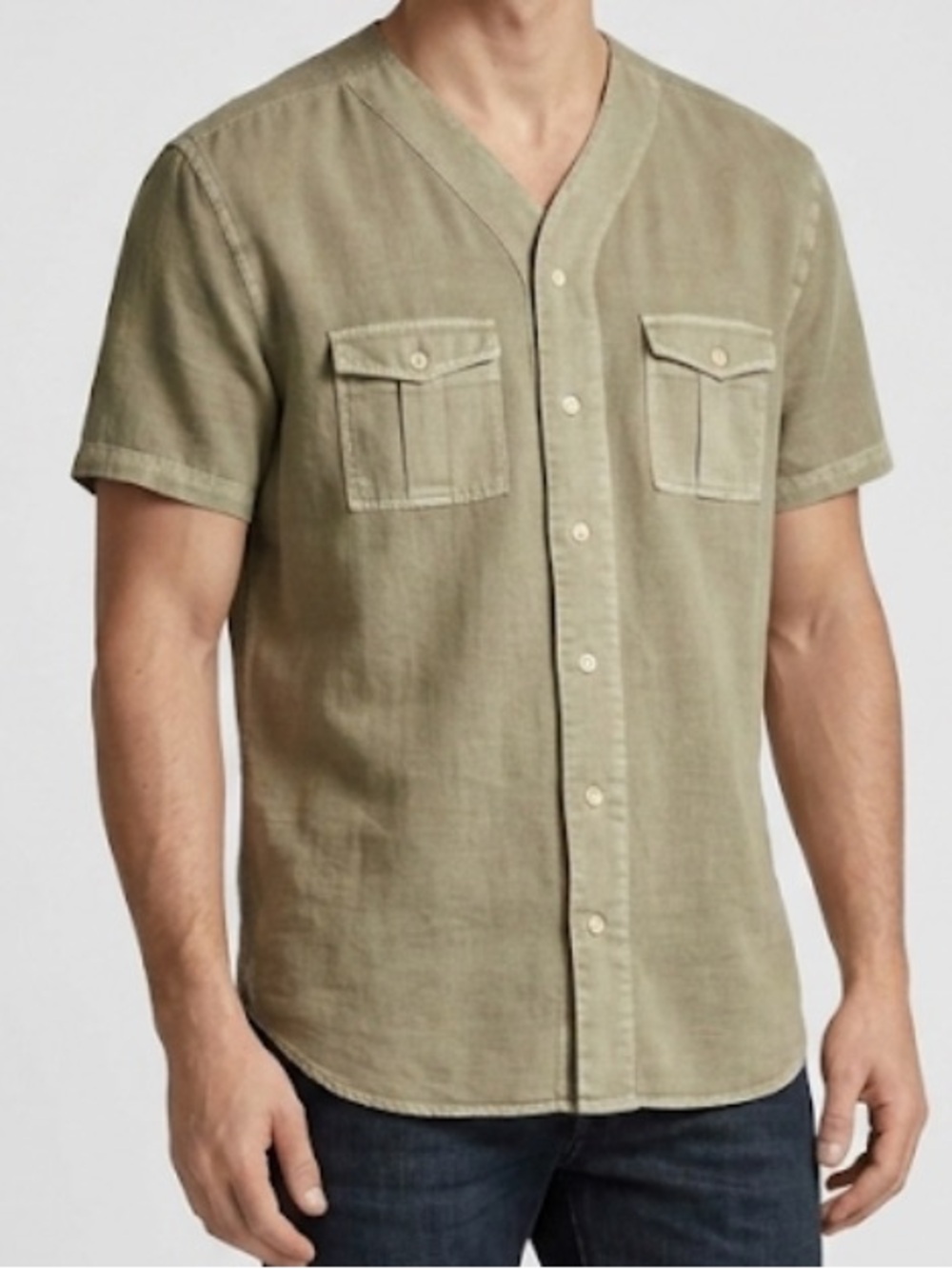 Zara Olive Short-Sleeve Button-Down Shirt